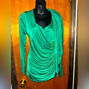 Venus emerald green swoop shoulder top size large Great condition